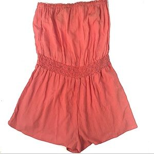 🌈Strapless Coral Romper - F21
